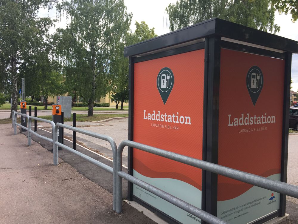 Foto på laddstation i hallstahammars centrum